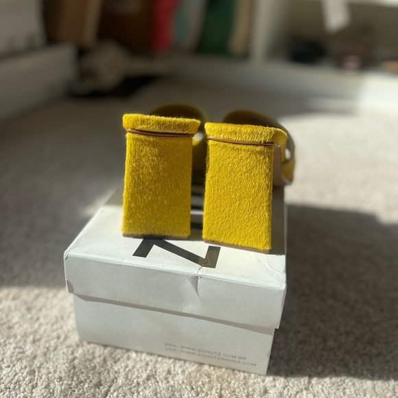 Schutz Lizah Mules - Picture 5 of 9